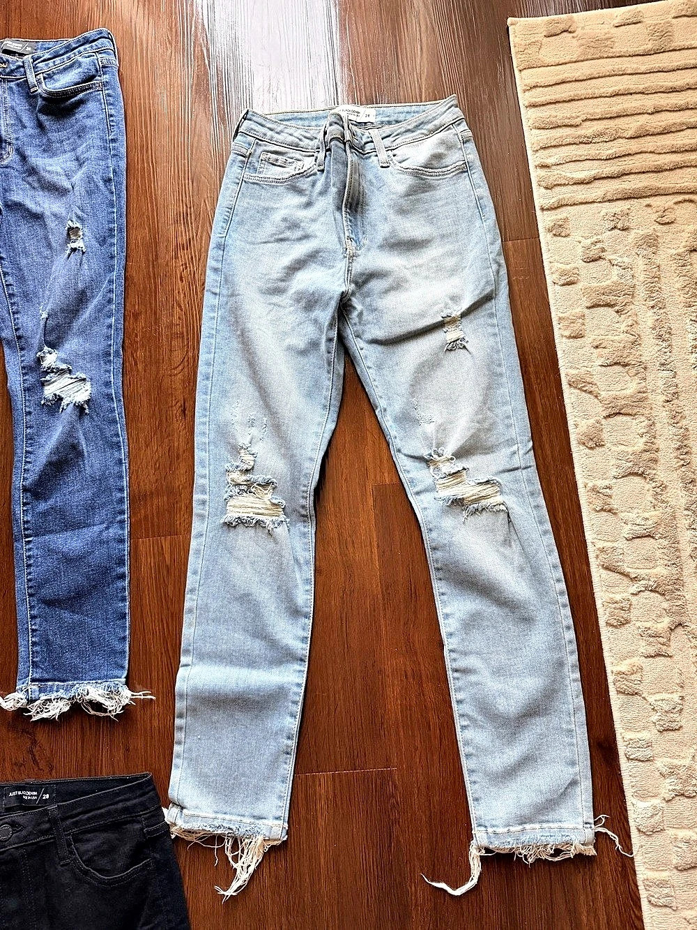 Just Black Denim jeans Distressed Straight Leg Blue Waist 28